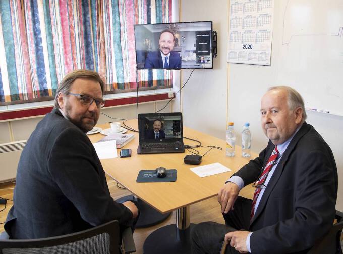 Vidar Børve (til venstre) er prosesjonsansvarlig og Erik Næsgaard er formann i 17. mai-komiteen i Bergen. Foto: Arne Ristesund/BA